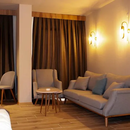 Gülce Otel Bed and breakfast *